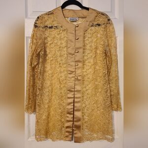 Vintage gold lace top Size 8